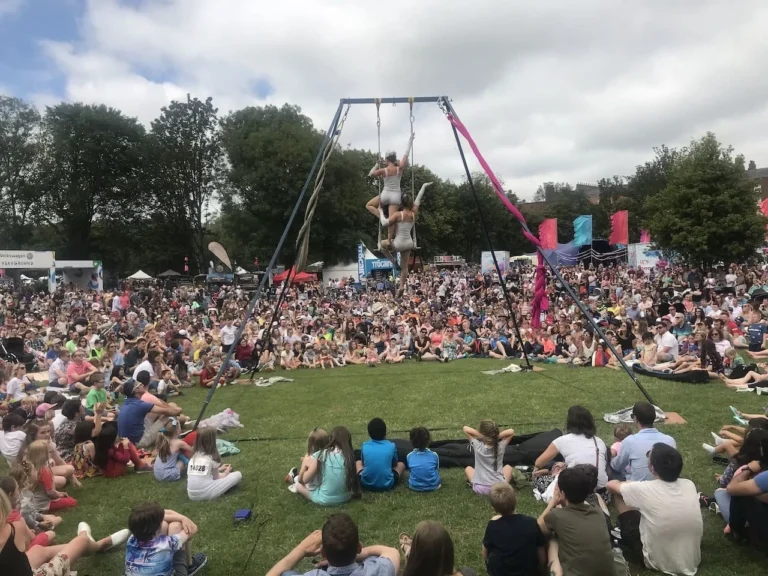 The Silver Starlets Photo Rig On Grass 768x576